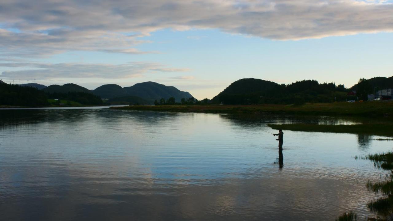 Fosen Fjord Hotel Afjord Exterior photo